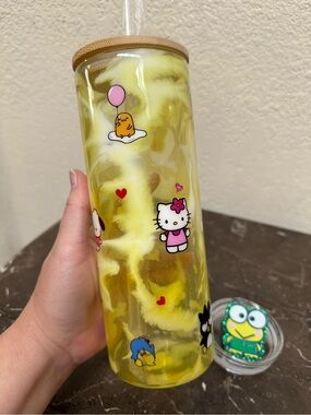 Sanrio Characters 20 oz Skinny Glass Glow Cup with Extra Lid Handmade